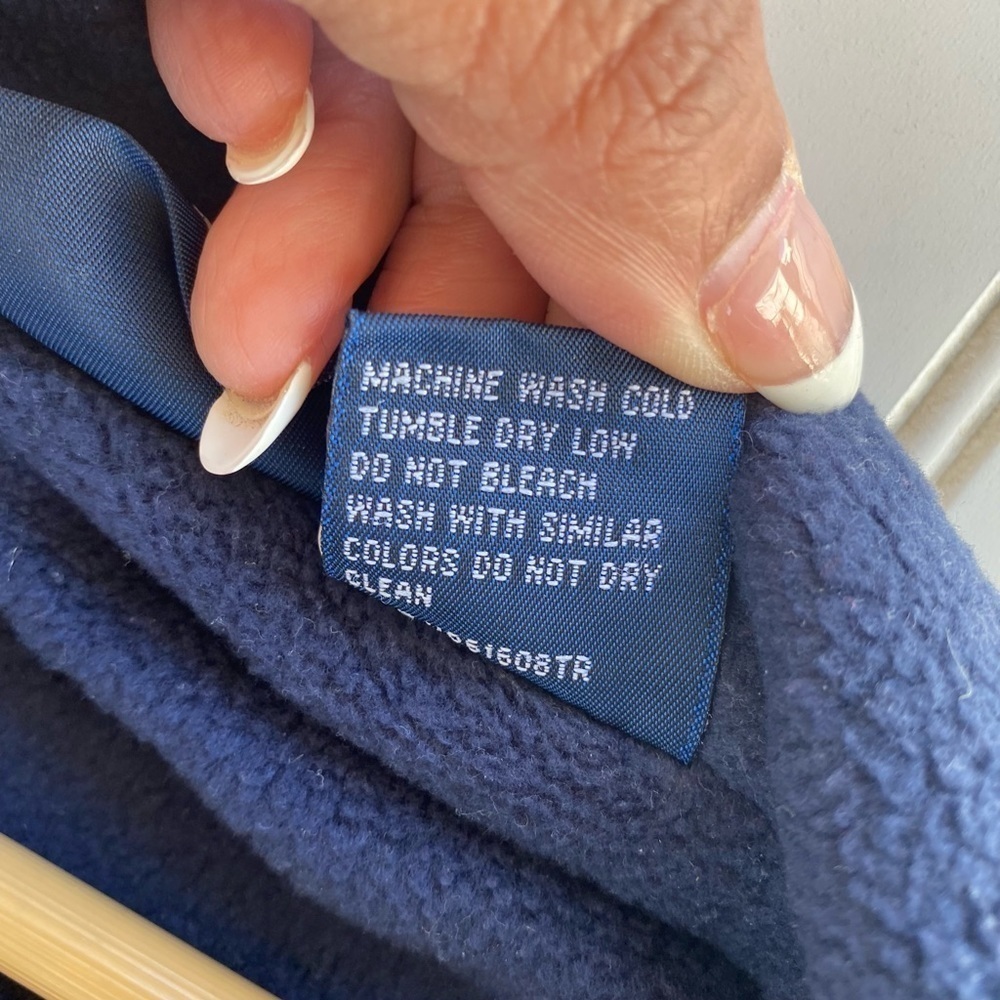 Windbreaker Jacket Size Medium - image 4